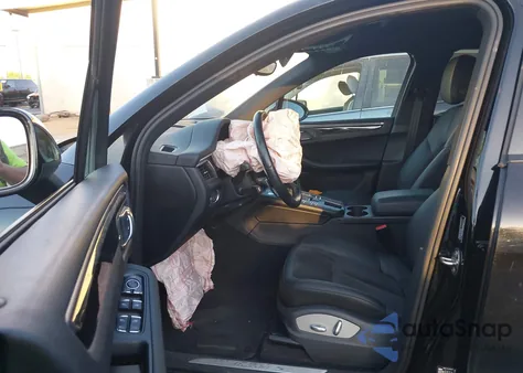 2015 Porsche Macan S z USA, uszkodzony, nr VIN WP1AB2A57FLB57731